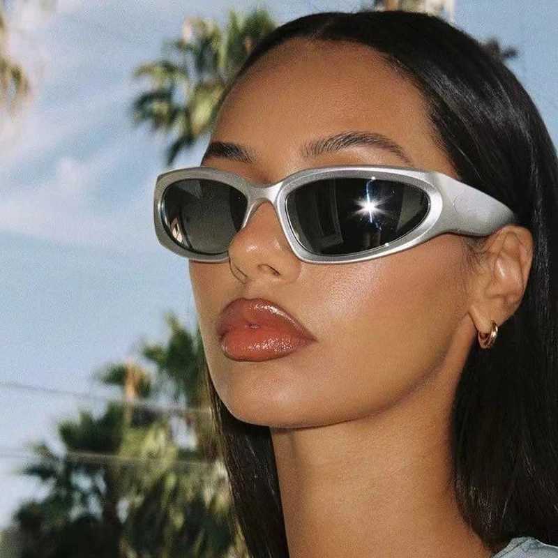 Fashion Punk Goggles Y2k Luxury Brand Sunglasses Womens Wrap Sunglasses 2000s Shades Eyewear UV400 Womens Sunglasses W250408