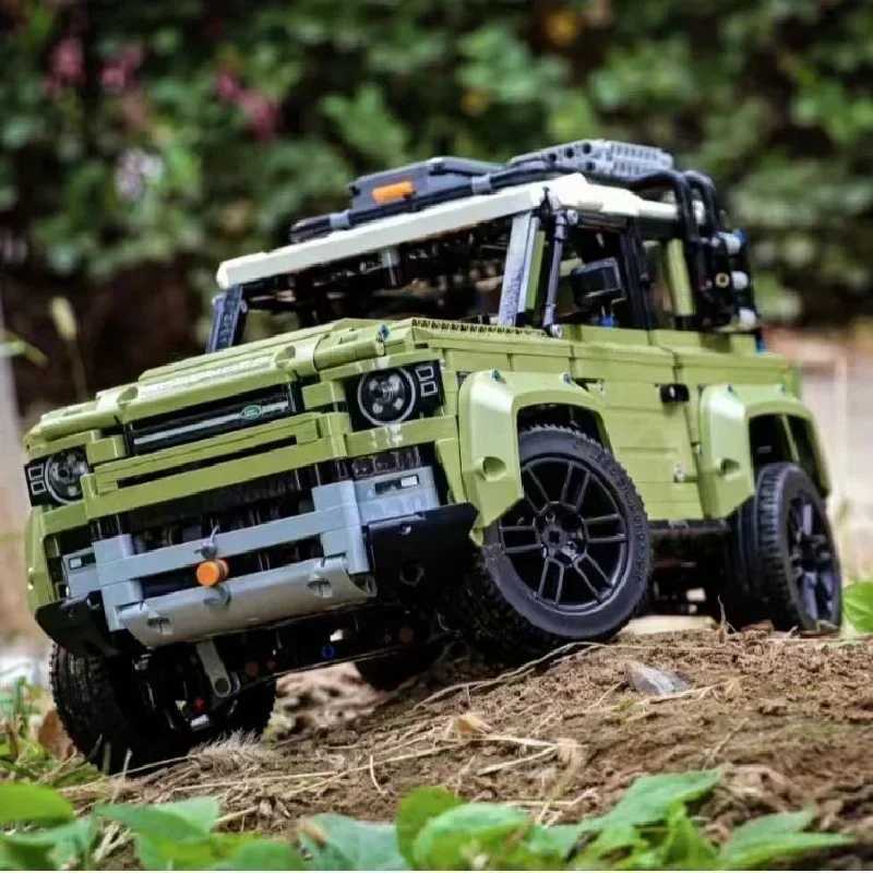 2573Pcs Famous Car Blocks Supercar Riot Off Road Defender Model 42110 Building Blocks Toys Children Adult Gifts W250408