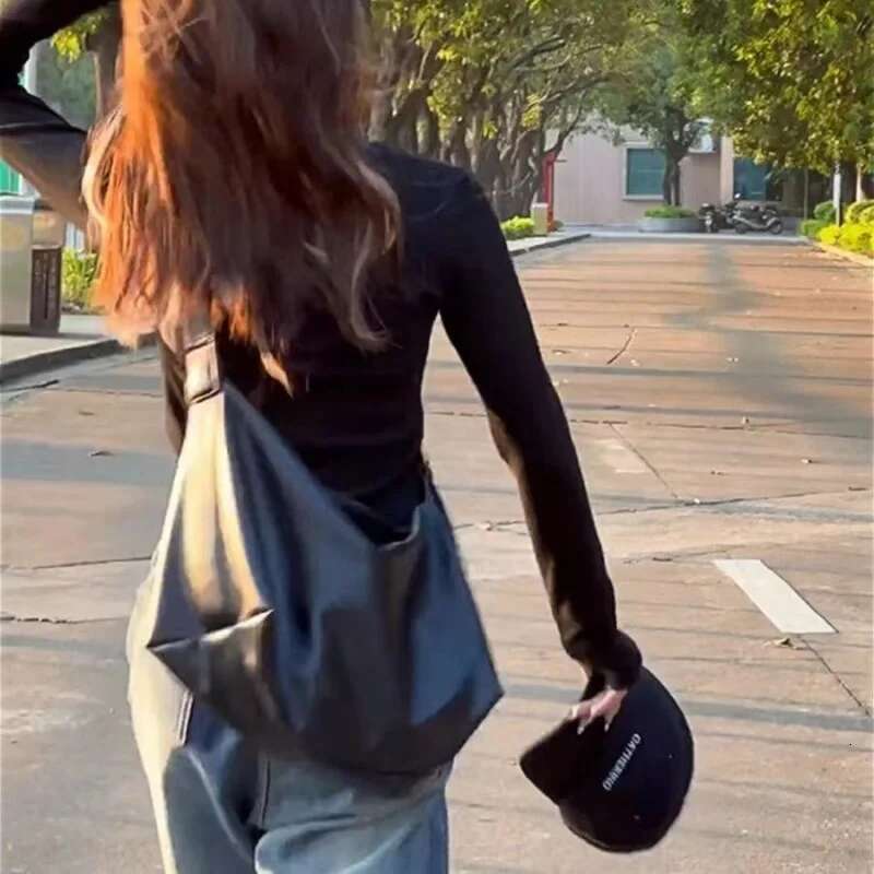 Women's High-Grade Tote Bag2024new Soft Surface Crossbody Large Capacity Shoulder Class Niche Messenger Bag