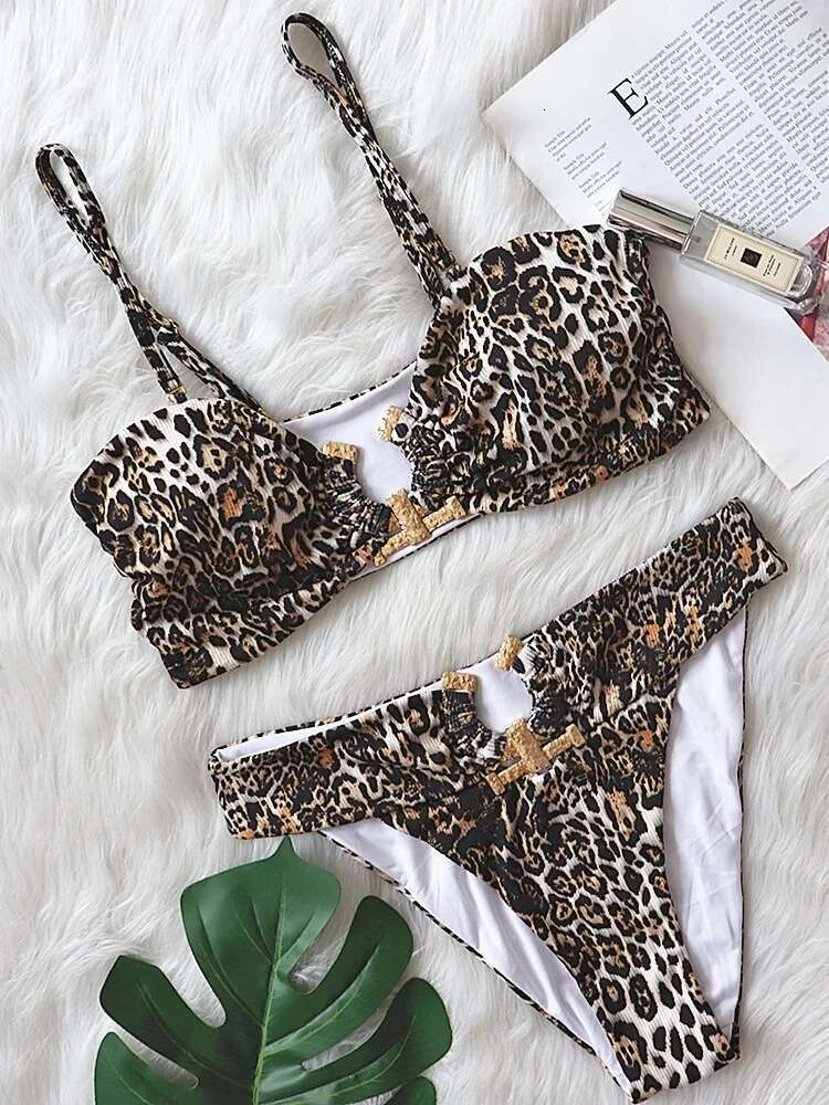 Dongdumaoyi Sexy Black Bikini Women Bandeau High Cut Push Up Padded Luxury Solid Rhinestone Swimwear Brazilian Bathing Suit Swimsuit