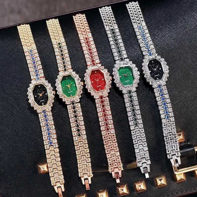 Womens Bracelet Watch New Fashion Womens Square Watch Full Diamond Quartz Clcok Alloy Leisure Starry Sky WatchT250408