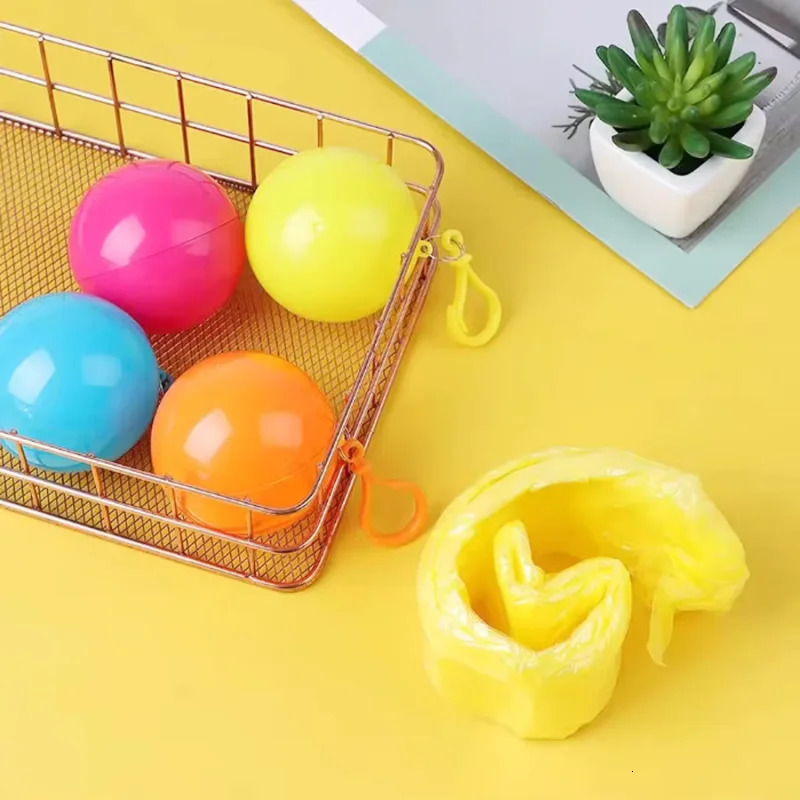 Portable Raincoat Ball Disposable Adult Waterproof Colored Keyring with Hook Outdoor Emergency 250408
