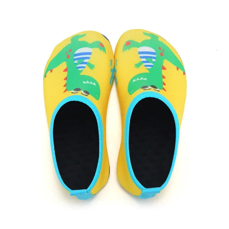 Children Water Beach Shoes Swimming Barefoot Girls Quick-Drying Aqua Shoes Boy Color Light Soft Slipper Snorkeling Swim Socks 250408