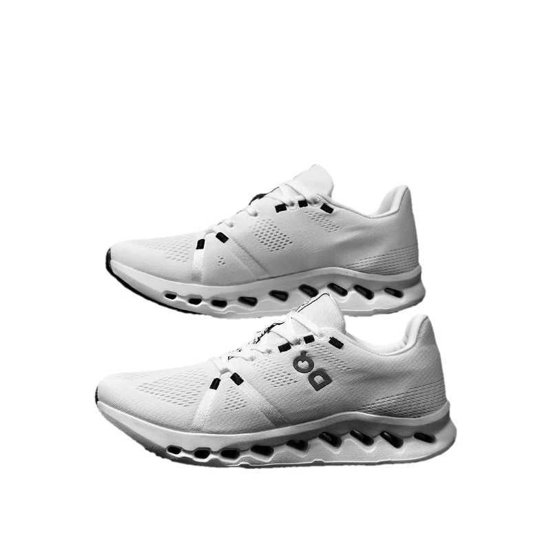 Light and breathable running shoes comfortable design improve sports performance suitable for all kinds of sports scenariosC250410