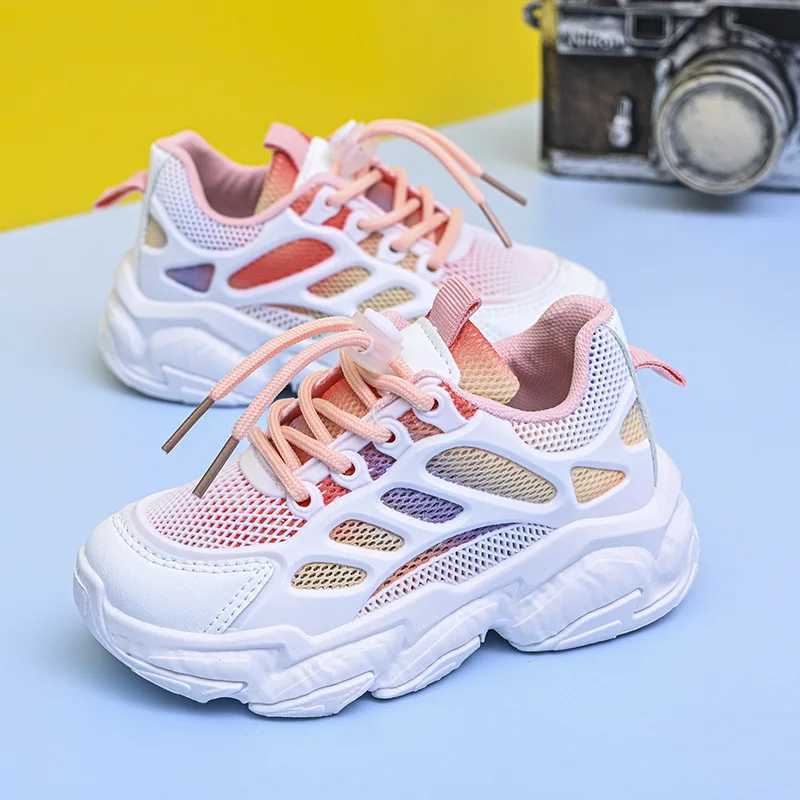Childrens and girls breathable mesh sports shoes anti slip boys and girls casual soft soled shoes handsome and fashionable student shoes W250407