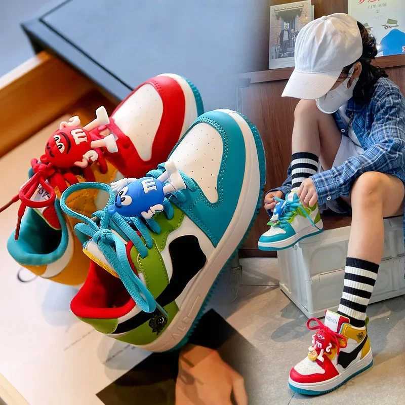 Childrens fashionable sports shoes lace uppers childrens running shoes breathable mesh sports shoes non slip soft soled sports shoes W250407
