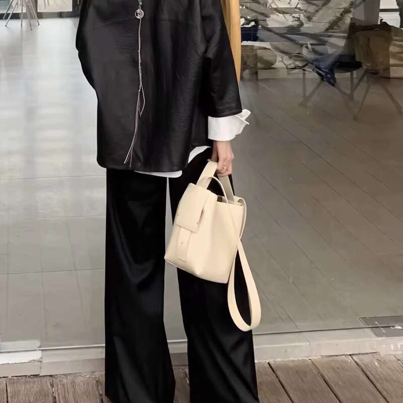 SEMALAYA 2025 Autumn And Winter New Leather Women's Bucket Bag Advanced Sense Niche Design Single Shoulder Crossbody