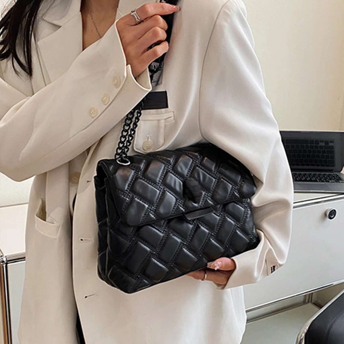 Elegant Women s Designer Leather Shoulder Bag Stylish Chic Vintage Crossbody Purse For Dinner Daily Glamour Lzt