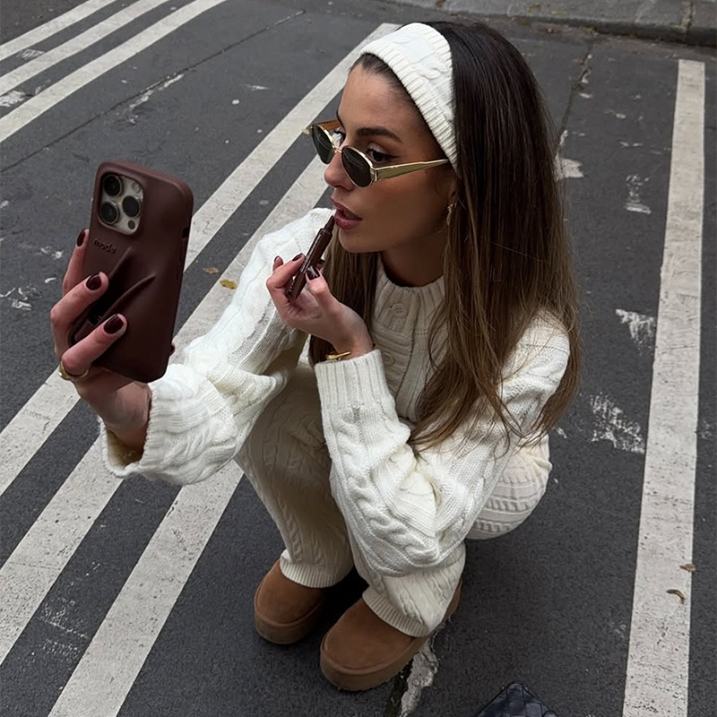 Women's solid-color sweater sets, fashionable short-sleeved jacket with trousers two-piece outfit, Valentine's Day romantic dating clothing 