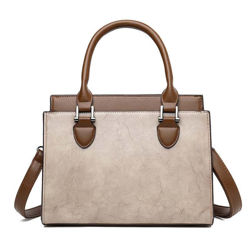 2025 New Designer Bag Women's Retro Fashion Large Capacity Tote Bag Commuter Crossbody Shoulder Handbag