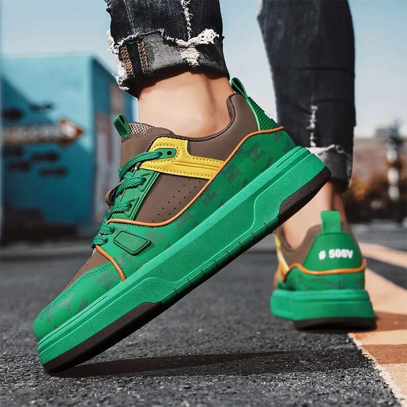 2025 New Men's Leather Skateboarding Patch Strap Designer Men's Designer Shoes Comfortable Thick Bottom Skateboarding Sports Shoes Men'