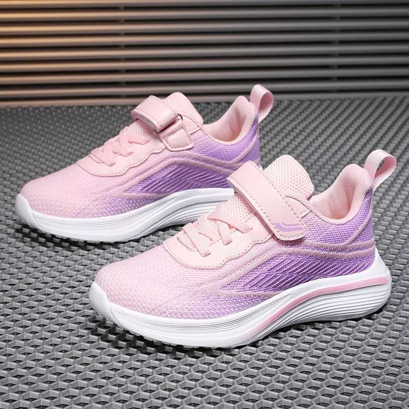 Childrens sports shoes for boys and girls running tennis shoes lightweight and breathable sports W250407