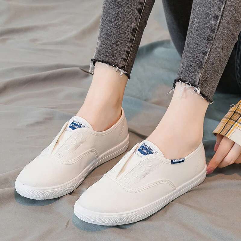 2025 new women's canvas white shoes, flat shoes, sports shoes, young designers, girls' new fully equipped breathable trendy casual shoes1