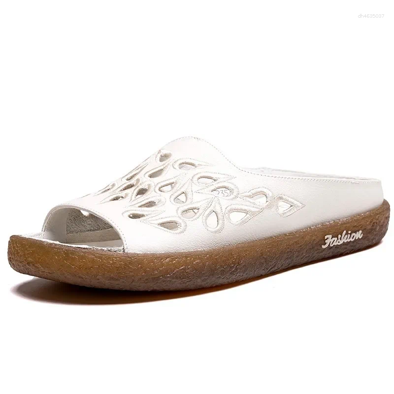 Slippers Ladies Shoes On Sale 2025 Fashion Summer Round Toe Open Rome Sandals Classic Outdoors With Hollow Out Daily Female zhanyishengli