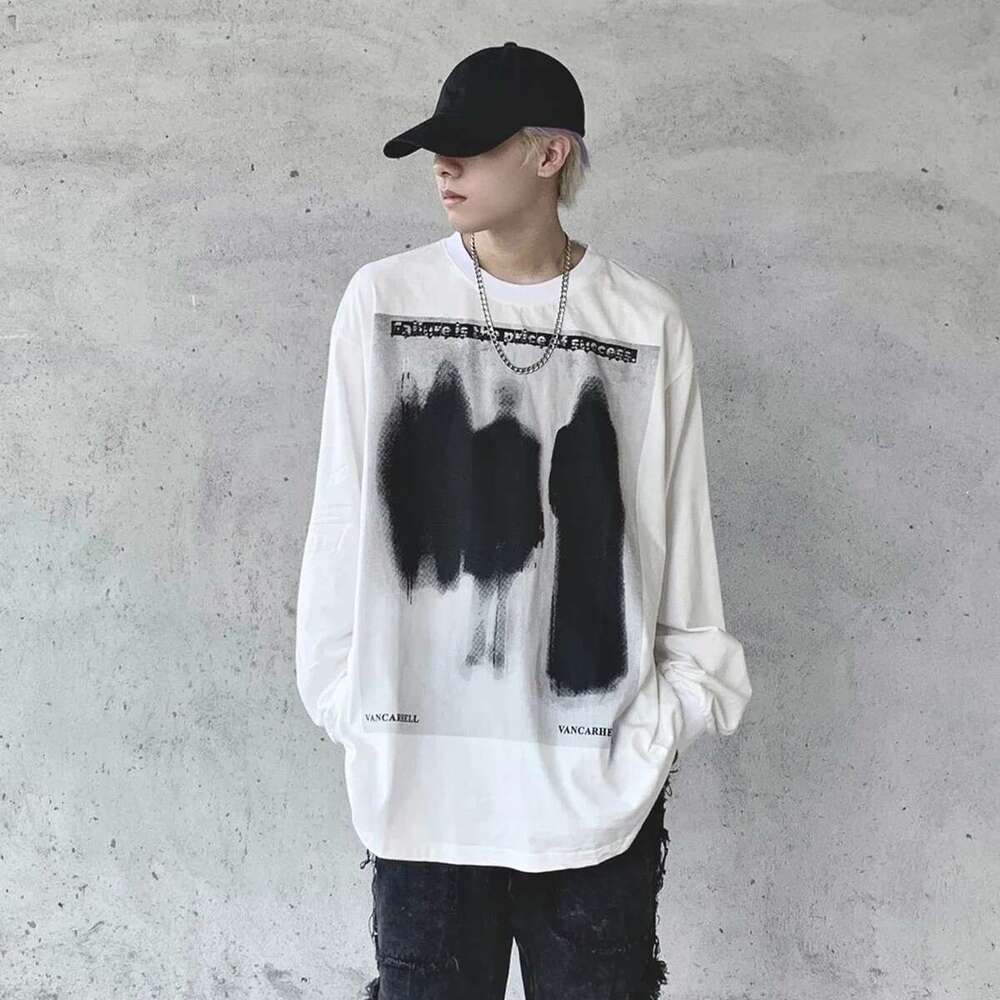 Demon Print Long Sleeve T-Shirt Mens High Street Crew Neck Cotton Tee Streetwear Loose Casual T Shirt Men