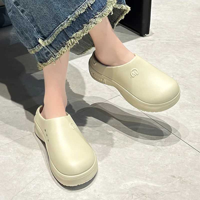 New Summer Womens Sandals Garden Sandals Character Beam N slip EVA Indoor Home ShoesXJ250407