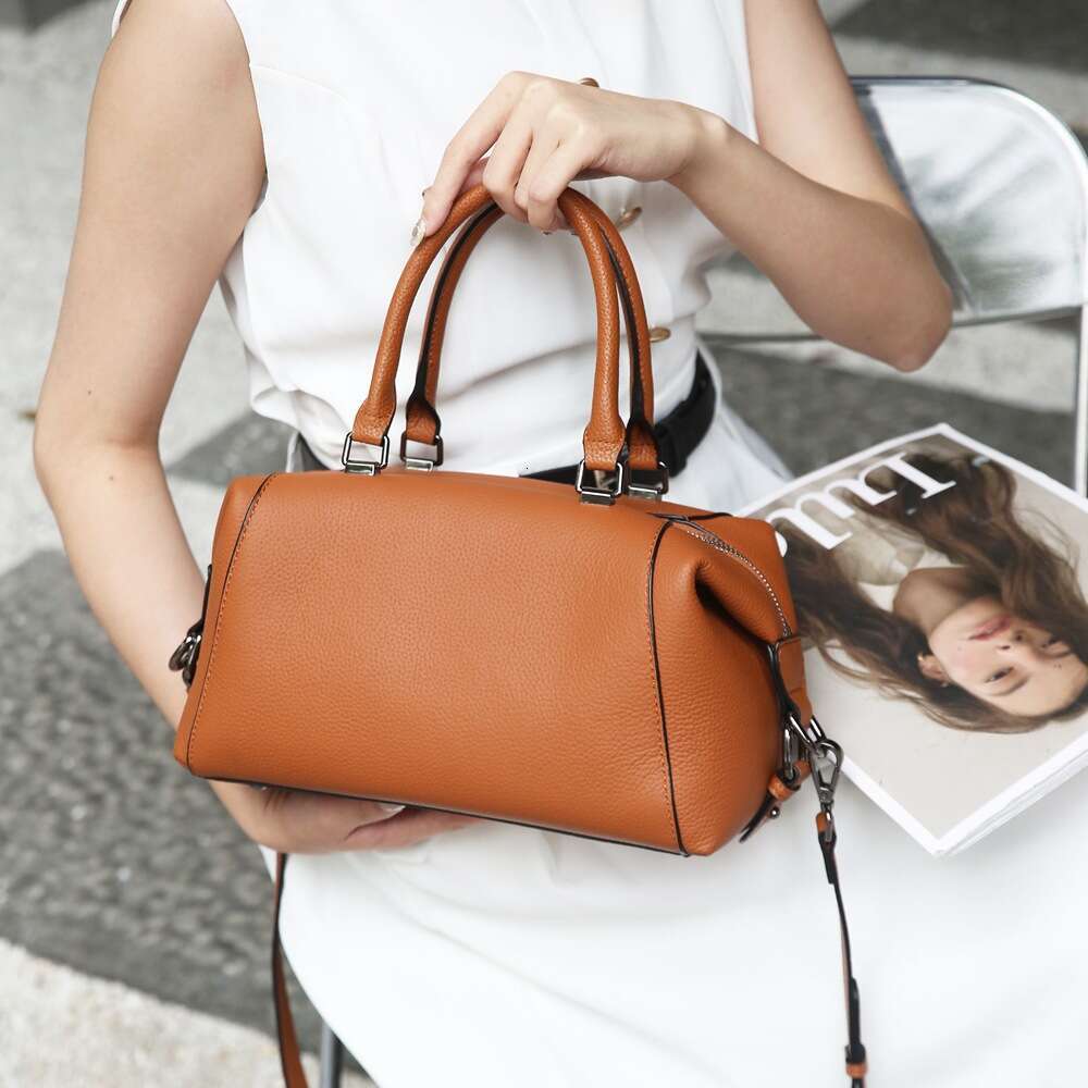 Luxury Bags Designer Niche New Versatile Togolese Top Cowhide Boston Style Cross Body Bag Stylish One Shoulder Tuote Tote