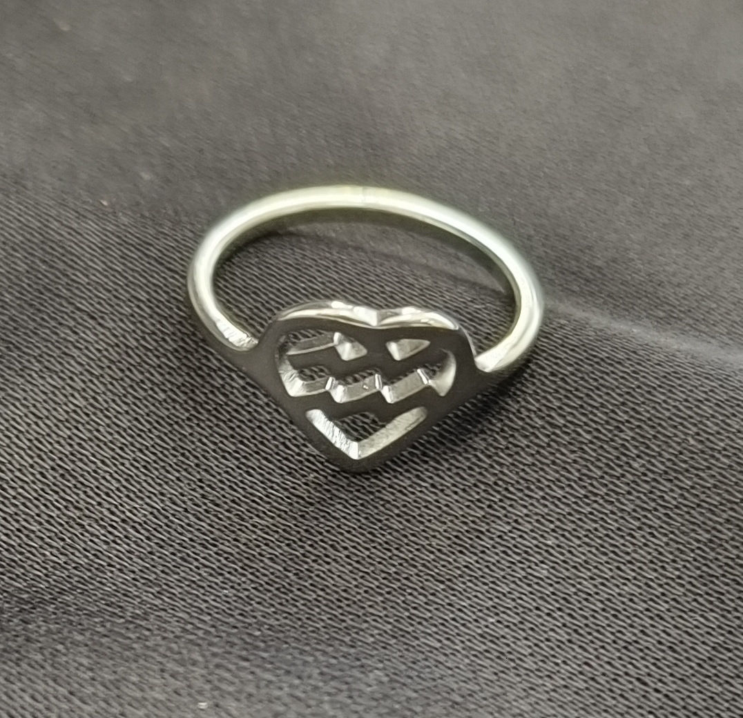 Top Source Fashion New Twelve Constellation Love Hollow Ring, Personalized and Versatile Commemorative Day Jewelry Gift