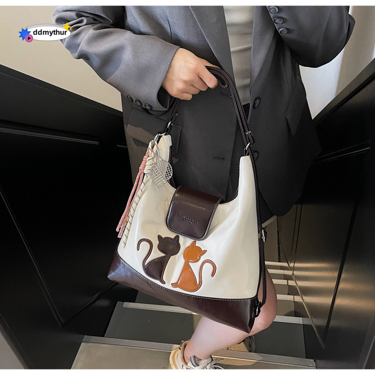 2025 Spring and Summer New Large Capacity Commuter Versatile Korean Edition Crossbody Shoulder Women's Tote Bag ddmythur