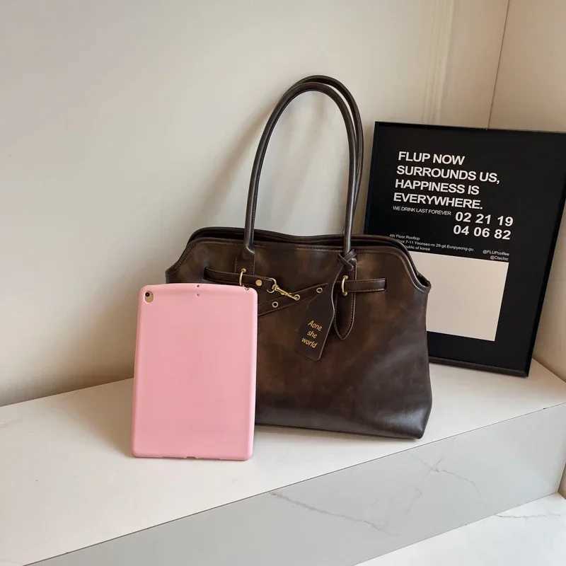 Vintage Large Capacity PU Leather Tote Bag for Women 2024 Autumn Trend Brown Lady Commuter Handbag Females Travel Shoulder BagC250408
