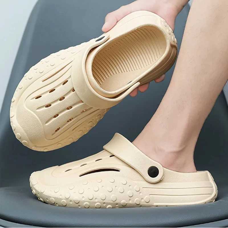 New Arrival Comwarm summer mens Clogs slider unisex Eva breathable hollow hole shoes mens fashionable sports shoes sandals lightweight beach slider T2