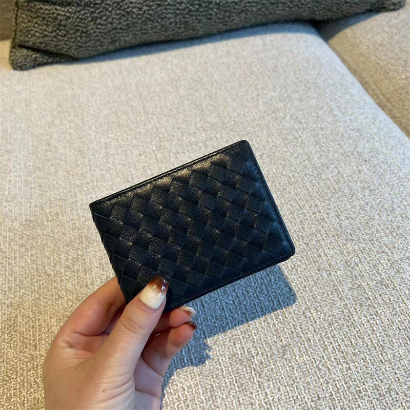new Hand-woven genuine leather card holder foldable ID and driver's license card cover diamond-patterned sheepskin unisex card holder