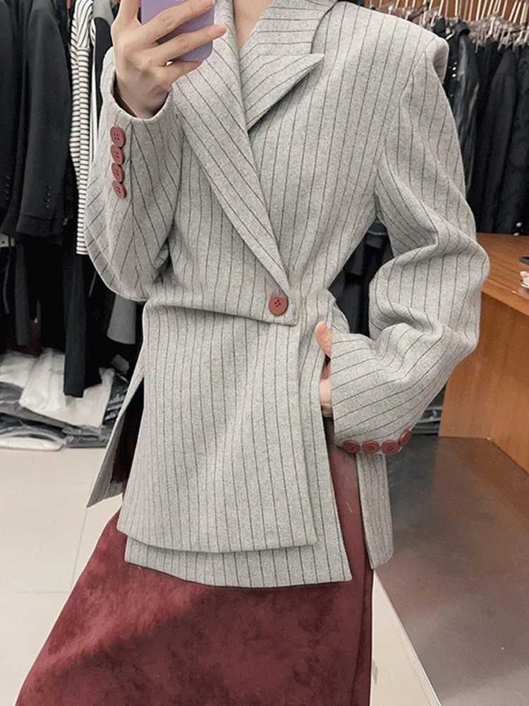 TWOTWINSTYLE Stripe Printed Asymmetric Fashion Womens Jacket Open Front Long Sleeve Weight Loss Jacket Womens Fashion New M250408