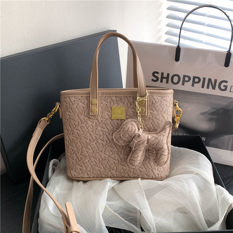 Basket bag women's new handbag temperament women bucket bag shoulder crossbody bag 2025s hot