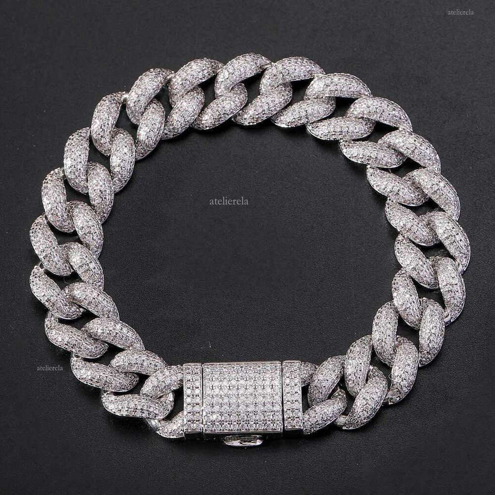 Wholesale hip hop 12 mm sterg sier passed dia test on the VVS Moissanite Cuban chain
