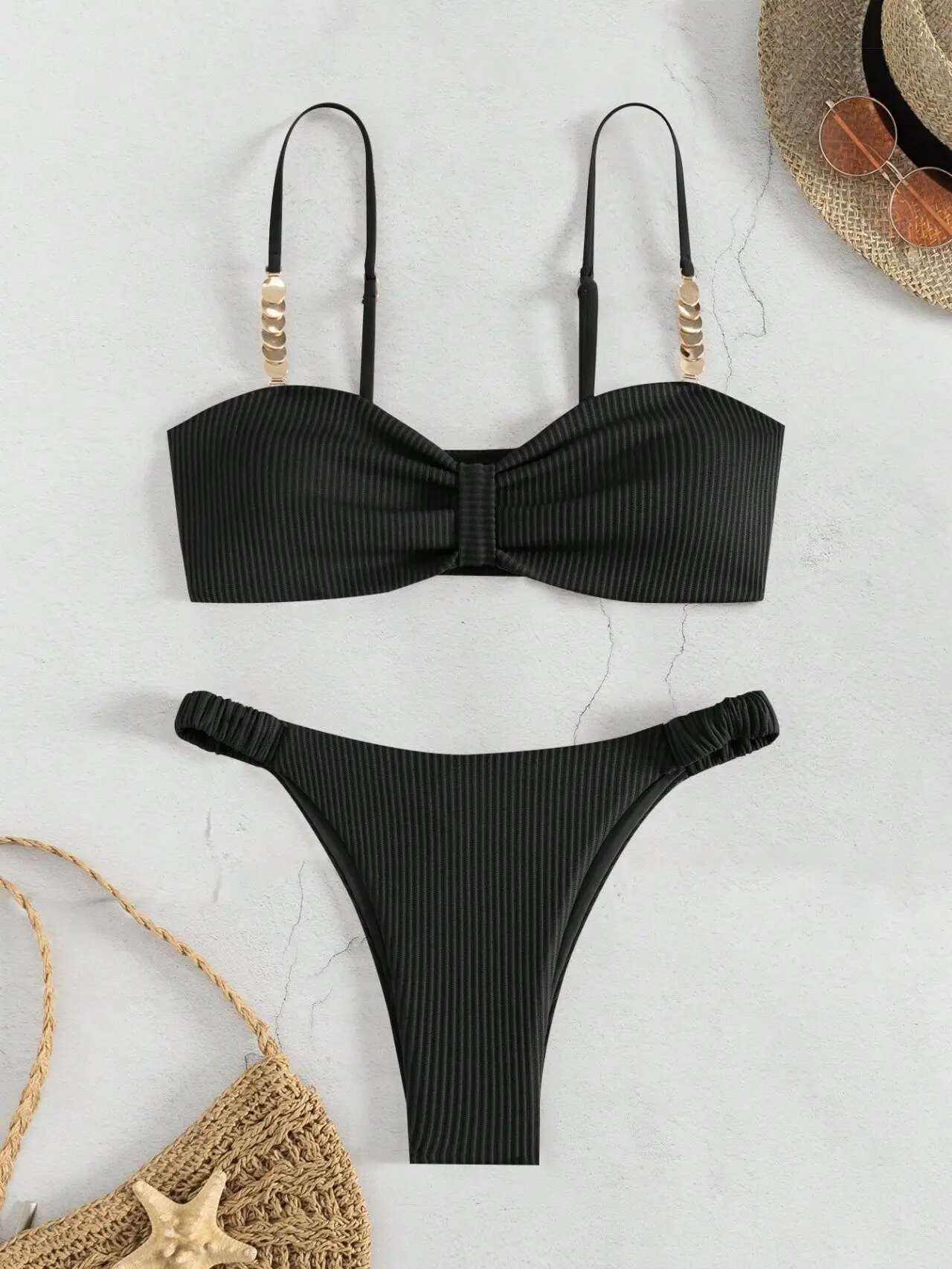 Dongdumaoyi Sexy Front Bow Push Up Bikini Set Women Metal Strap Hollow Out Bra Pleate Thong Swimsuit Summer Bathing Suit White Swimwear