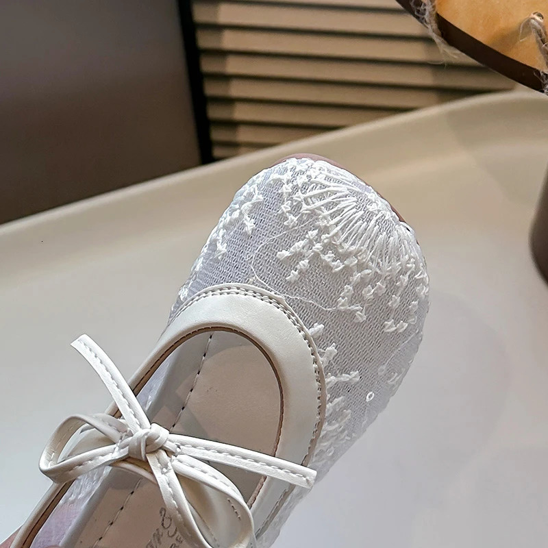 Summer Girls Sandals Net Fabric Beathable Embroidery Kids Princess Shoes Pink Beige Cover Toe Leisure Stylish Children Shoe 250407
