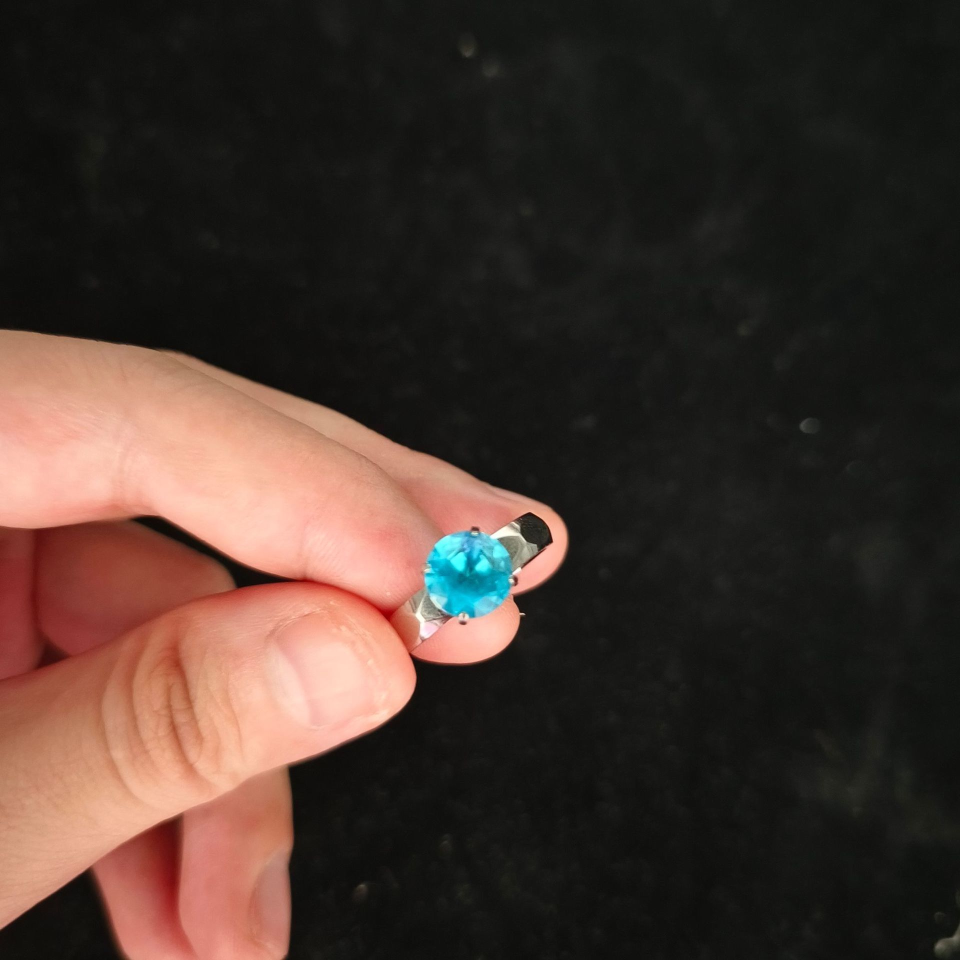 Top Source New Twelve Birthdays December Birth Stone Zirconia Hand Decoration Month Stainless Steel Ring