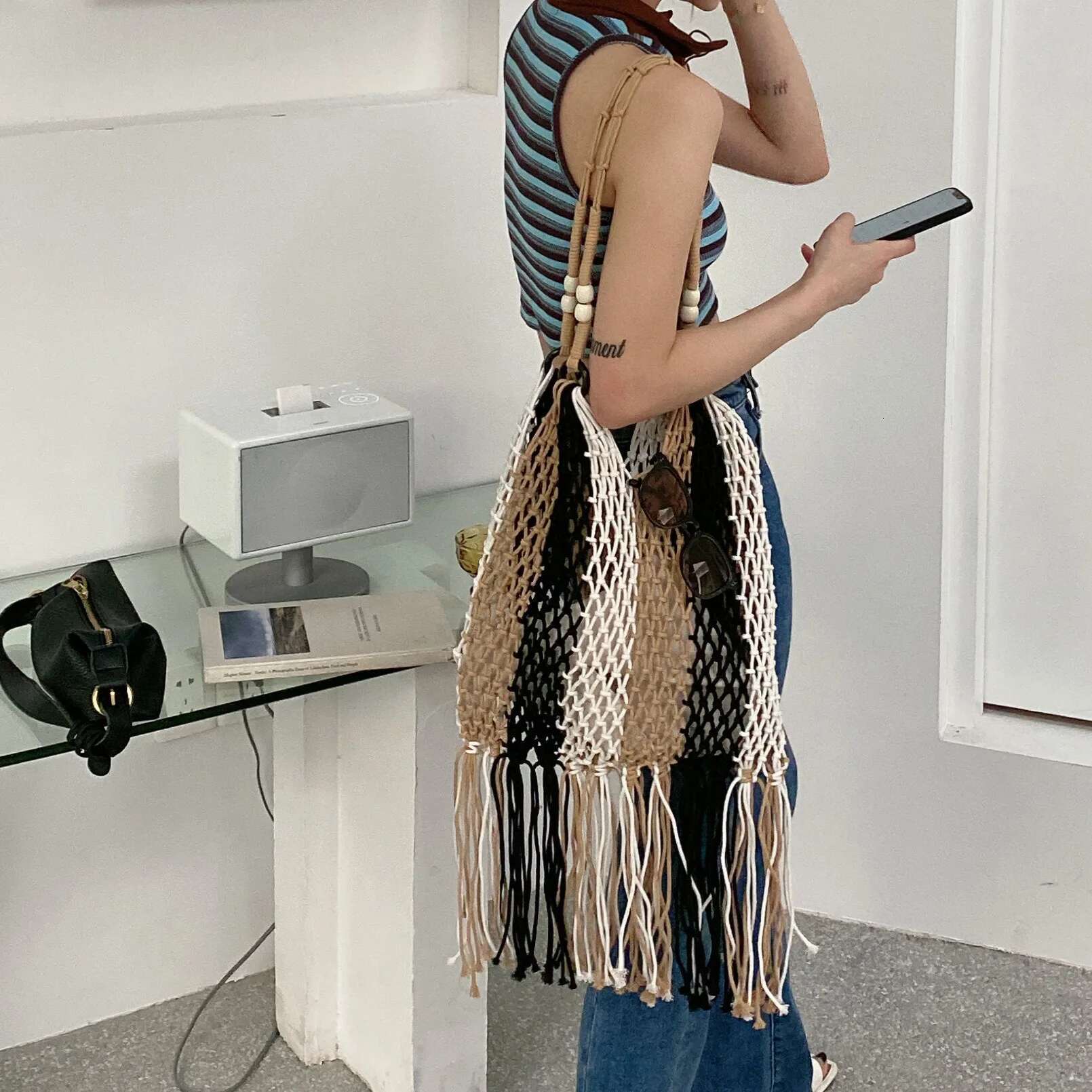 Rope Woven Handbags Knitting Tassel Tote Handmade Beach Bags For Women Round Handle Shopper Purses Female Hollow Clutch