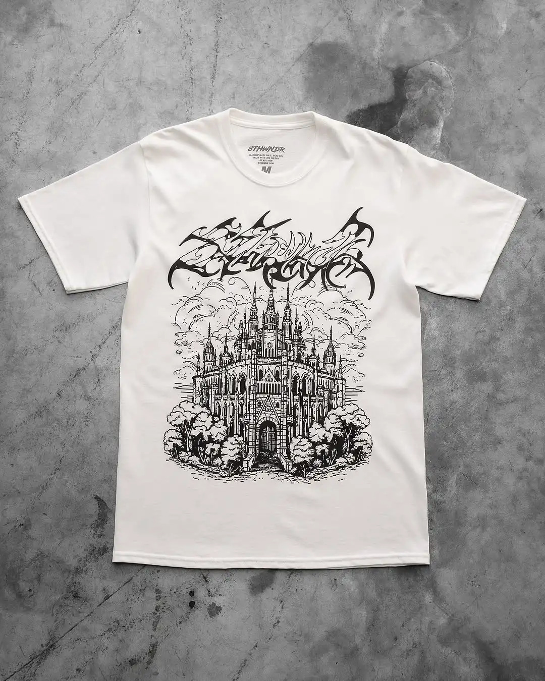 American Gothic style simple handpainted castle pattern printed Tshirt for mens spring pure cotton short sleeved fashion Y2K clothing 250408Z