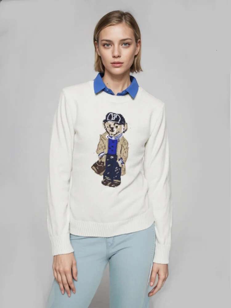 2024 Autumn Winter Women's Jacquard Bear Knit Pullover Sweater High Quality Women Vintage Round Neck Long Sleeve Knitwear Tops