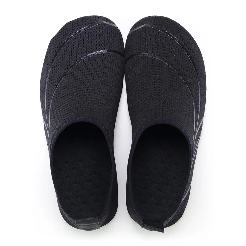 Quick-drying Men Aqua Shoes Lightweight Women Water Shoes Soft Couple Beach Shoes Summer Anti-slip Casual Sneakers Flexible 250408
