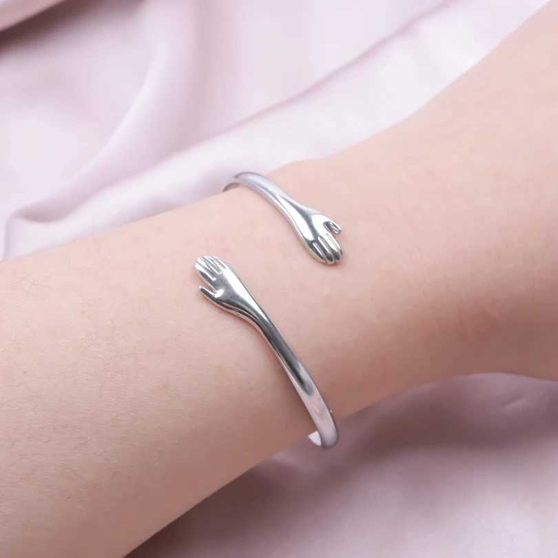 Rantic Hug Hands Embrace Adjustable Open Bracelet Hand Cuff Thin Bangle for Wen Men Couple Jewelry Chic Wedding GiftsC250408