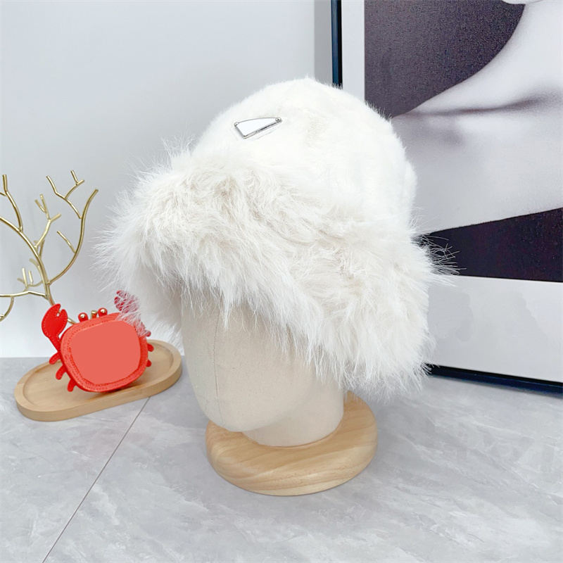 Designer Bucket Hat Men Women Beanie Hats Wide Brim Hats Winter Warm Plush Fisherman Cap