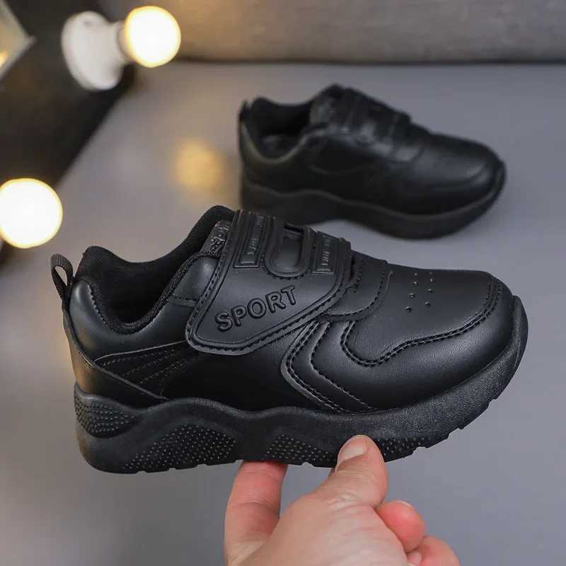 Childrens sports shoes boys casual shoes black and white leather students basketball shoes trend fashionable childrens sports shoes W250407