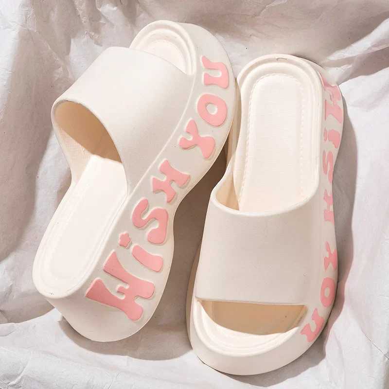 Thick bottomed cloud slider womens summer Fi printed wedge platform slider womens sandals 2025 N-Slip soft soled beach shoesXJ250407