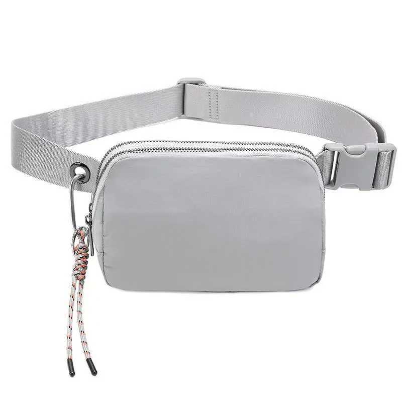 Womens waist bag casual outdoor sports shoulder bag versatile trend phone bag waterproof lightweight shoulder bag Z250407