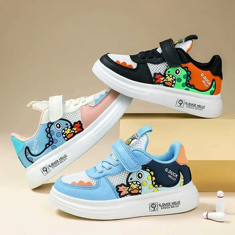 Childrens sports shoes boys and girls dinosaur printed leather sports shoes soft non slip casual childrens tennis baby walking shoes W250407