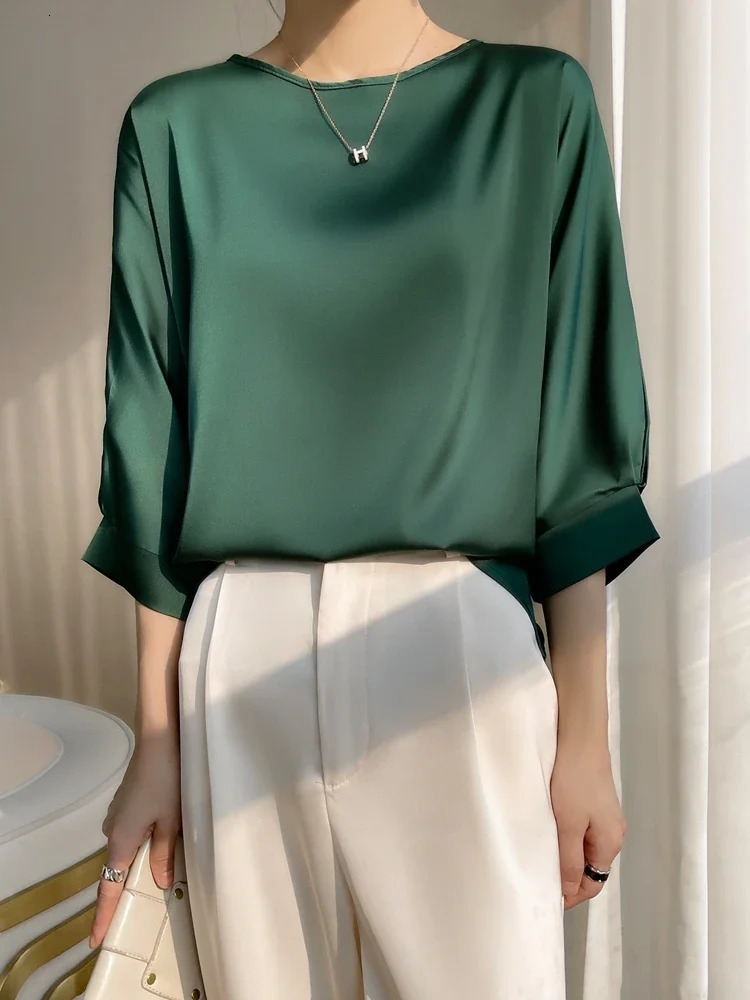 Summer T-shirt Top Womens O-neck Artificial Silk Satin Thin Smooth T-shirt Batwing Silky Crewneck Blouses Basic Y2k T-shirt Za 250402