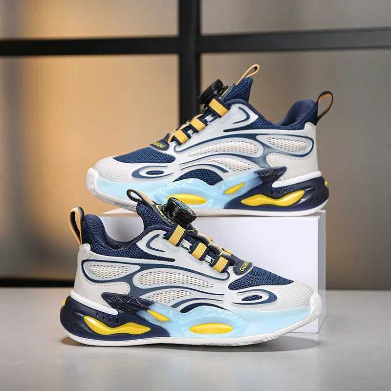 Childrens shoes boys sports shoes fashionable new flexible childrens school sports shoes running tennis lightweight boys shoes for ages 4 to 13 W25040
