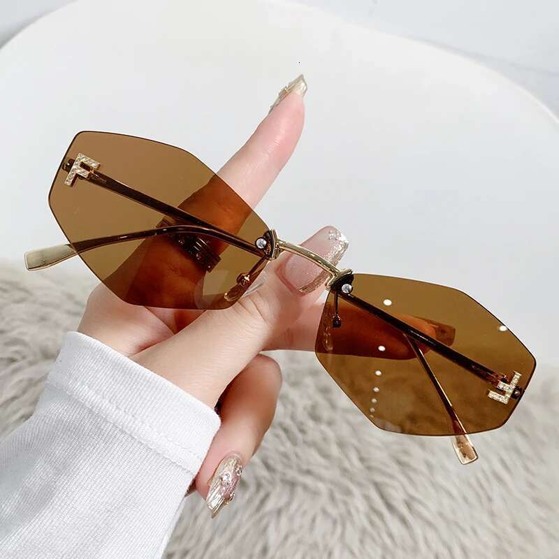 2025 New Frameless Letter F Dia-set Polygonal Fashionable Street Shot Sunglasses Women 90271