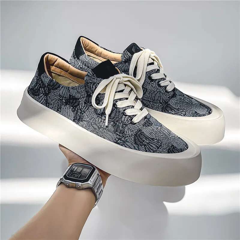 2025 New Summer Fashion Men's Canvas Platform Casual Board Designer Outdoor Breathable Lace up Sports Shoes Walking Shoes1