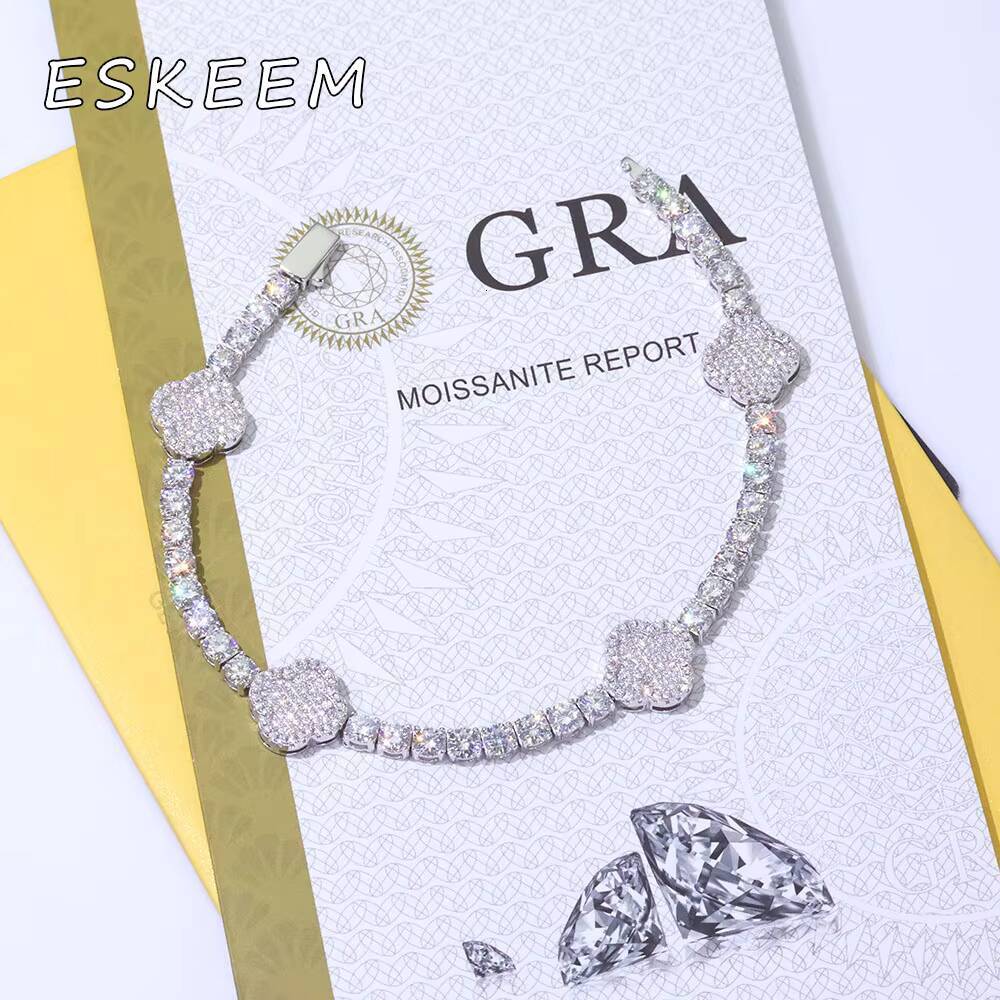 High Quality VVS Moissanite Four Leaf Clover Tennis Bracelet 925 Sterling Silver Gold Plated Iced Out Womens Jewelry