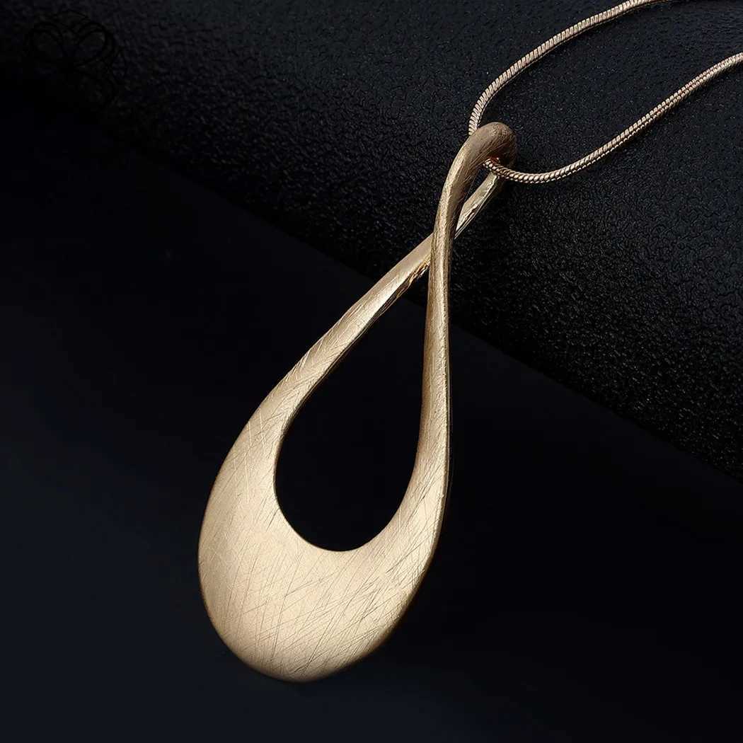 New in Kpop Fashion Pendants Necklaces Goth Jewelry for Women Handmade Long Chains Christmas Gift Kpop Fashion Trending ProductsC250407