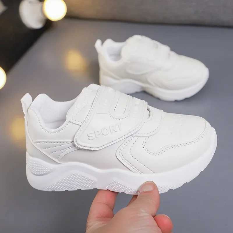 Childrens sports shoes boys casual shoes black and white leather students basketball shoes trend fashionable childrens sports shoes W250407