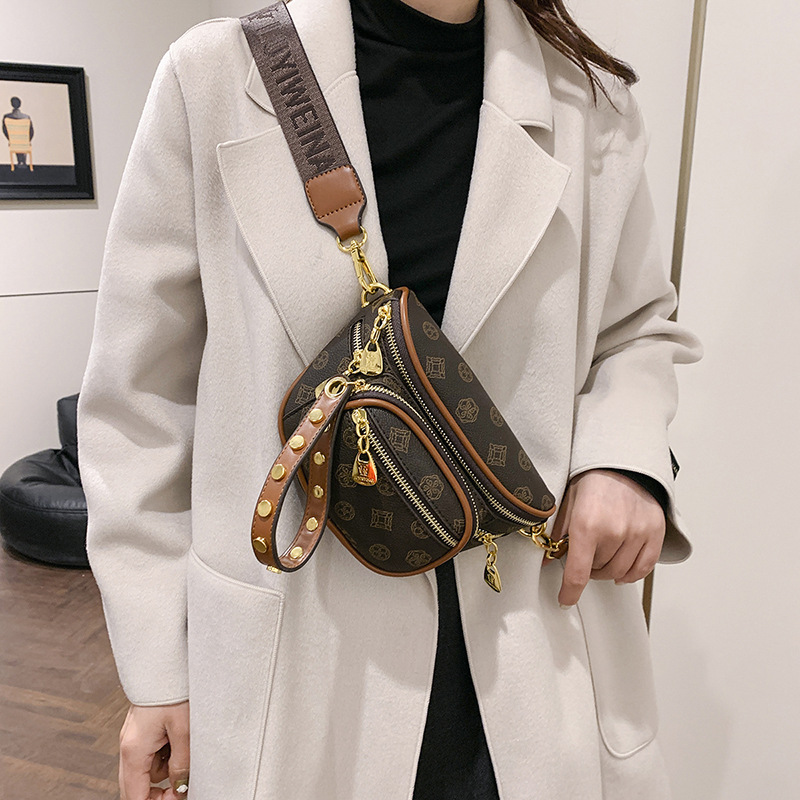Free Shipping Bag Female New Mini Temperament All Fashion Retro Multi-Layer Zipper Single Shoulder Cross-Body Bag Breast Bag Designer Bag